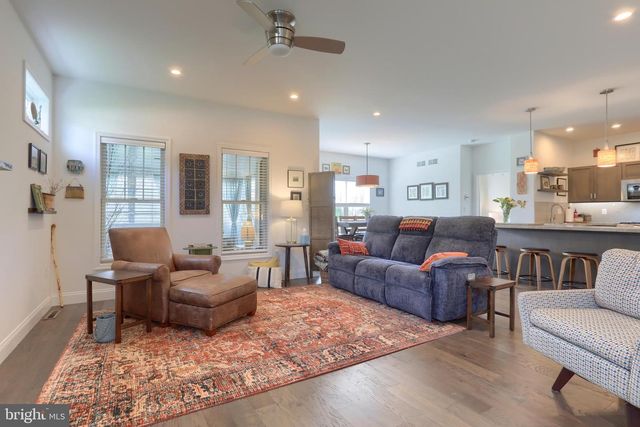 1007 BRIARWOOD CT, Lebanon, PA 17042