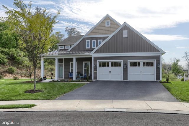 1007 BRIARWOOD CT, Lebanon, PA 17042