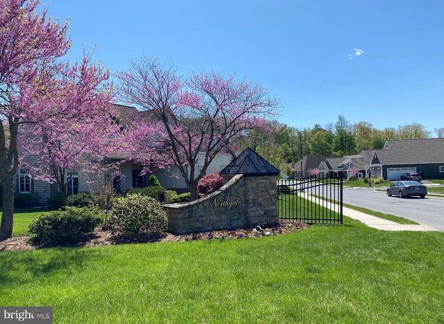 1007 BRIARWOOD CT, Lebanon, PA 17042