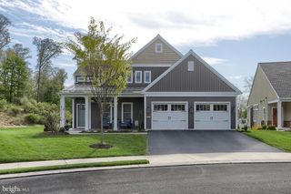 1007 BRIARWOOD CT, Lebanon, PA 17042