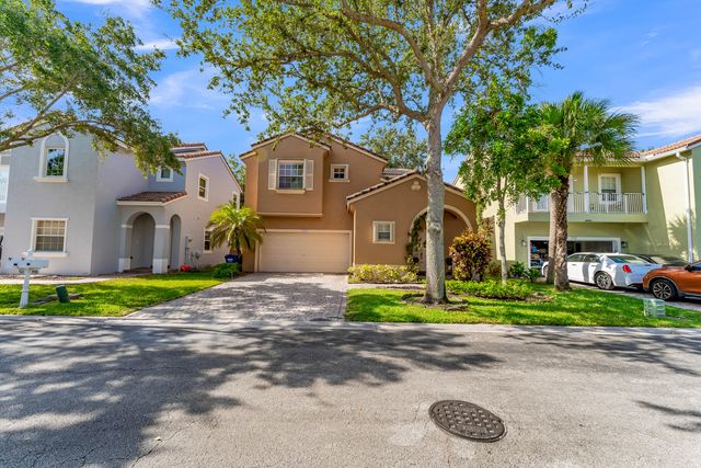 7538 NW 17TH Drive, Pembroke Pines, FL 33024