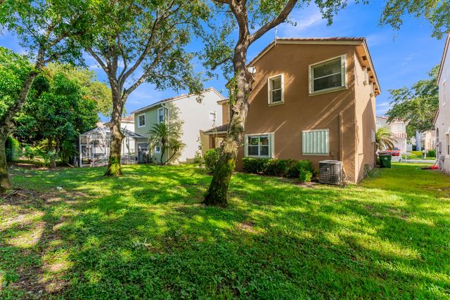 7538 NW 17TH Drive, Pembroke Pines, FL 33024