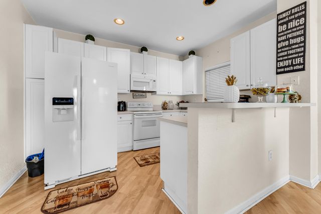 7538 NW 17TH Drive, Pembroke Pines, FL 33024