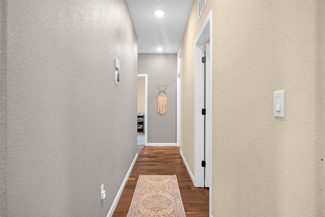 410 Laurel Ct, Ione, CA 95640