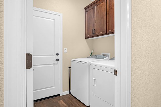 410 Laurel Ct, Ione, CA 95640