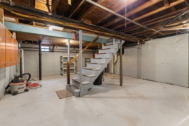 66 Mount Vernon Street, Haverhill, MA 01830