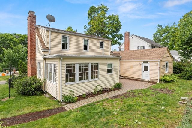 66 Mount Vernon Street, Haverhill, MA 01830