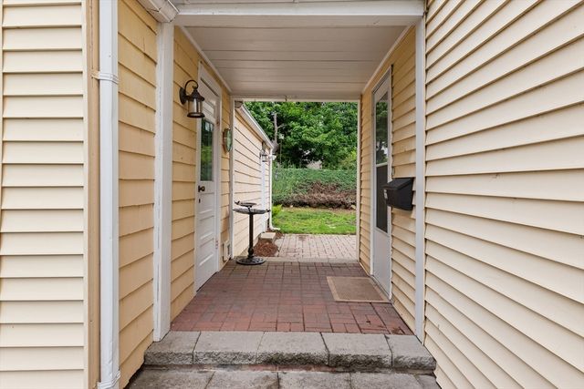 66 Mount Vernon Street, Haverhill, MA 01830
