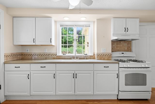66 Mount Vernon Street, Haverhill, MA 01830