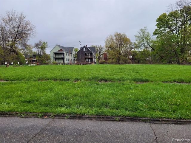 2172 Field Street, Detroit, MI 48214