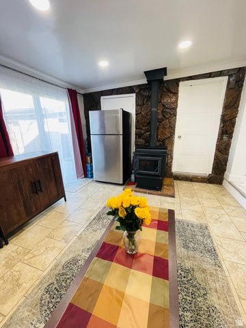 1876 W 3300 S, Salt Lake City, UT 84119