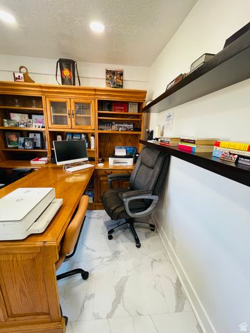 1876 W 3300 S, Salt Lake City, UT 84119