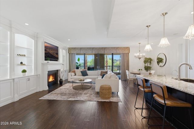 7181 E CAMELBACK Road 208, Scottsdale, AZ 85251