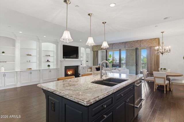 7181 E CAMELBACK Road 208, Scottsdale, AZ 85251