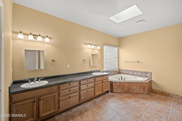 5091 Vista Chico Loop, Las Cruces, NM 88012