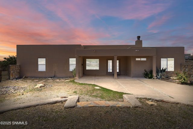 5091 Vista Chico Loop, Las Cruces, NM 88012