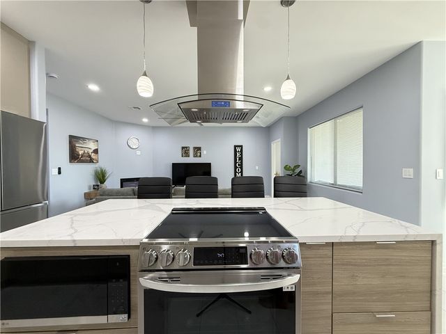 145 Hacienda Drive, Bullhead City, AZ 86429