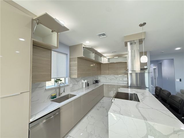 145 Hacienda Drive, Bullhead City, AZ 86429