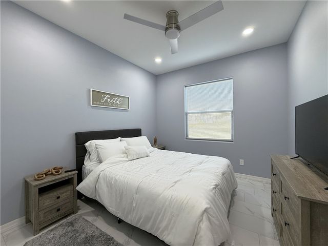 145 Hacienda Drive, Bullhead City, AZ 86429