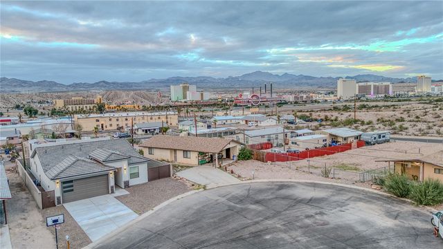 145 Hacienda Drive, Bullhead City, AZ 86429
