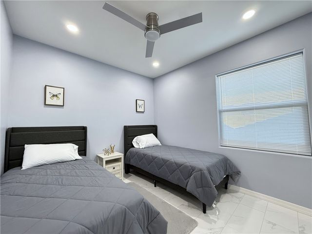 145 Hacienda Drive, Bullhead City, AZ 86429