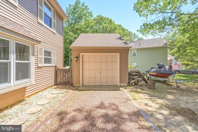 11 WINDINGBROOK CT, Atco, NJ 08004