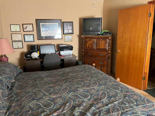 2629 US HWY 79 W, Jacksonville, TX 75766