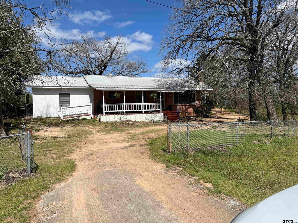 2629 US HWY 79 W, Jacksonville, TX 75766