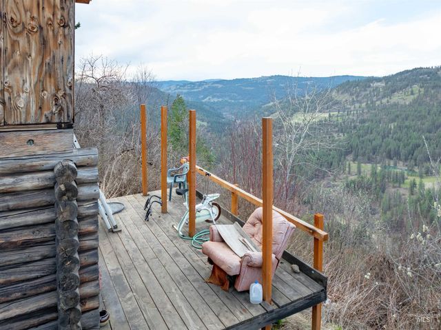 751 Wilderness Dr, Orofino, ID 83544