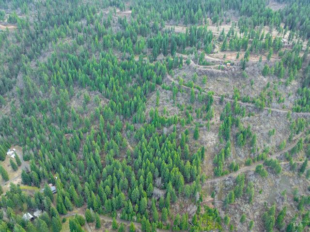 751 Wilderness Dr, Orofino, ID 83544