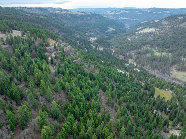 751 Wilderness Dr, Orofino, ID 83544
