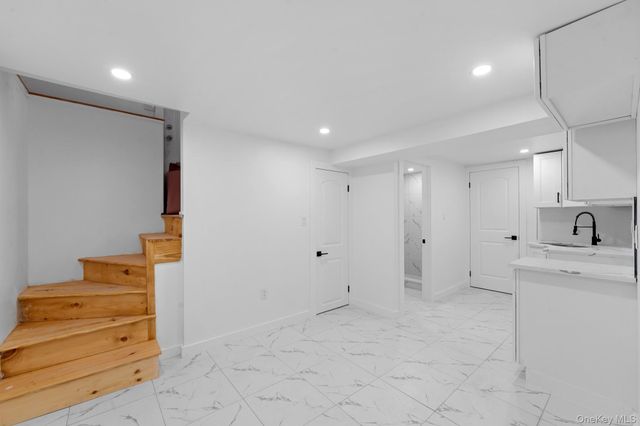 18704 Williamson Avenue, Springfield Gardens, NY 11413