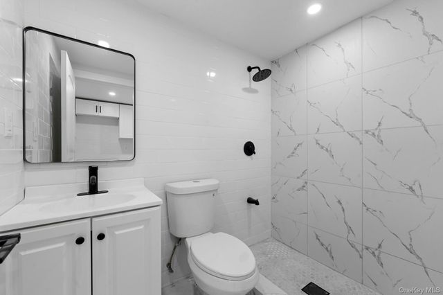 18704 Williamson Avenue, Springfield Gardens, NY 11413