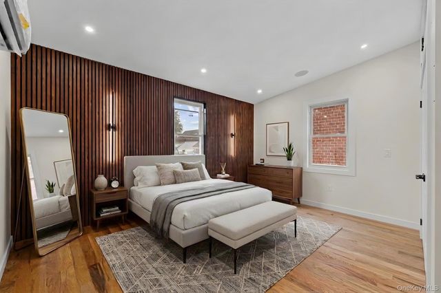18704 Williamson Avenue, Springfield Gardens, NY 11413
