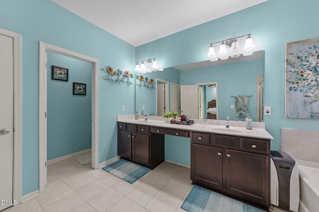 1061 Bender Ridge Drive, Morrisville, NC 27560