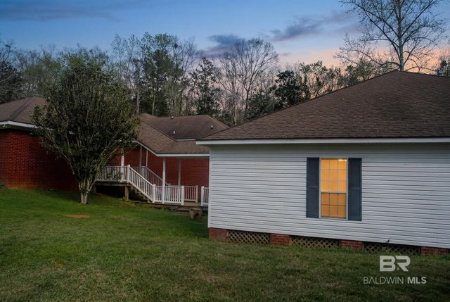 8008 Patricks Landing Road, Bay Minette, AL 36507