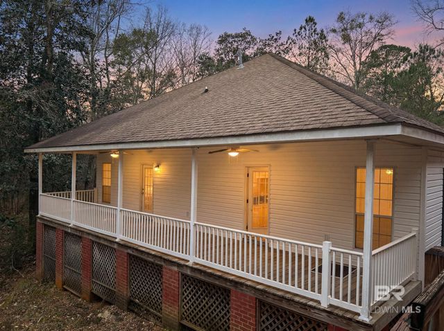 8008 Patricks Landing Road, Bay Minette, AL 36507