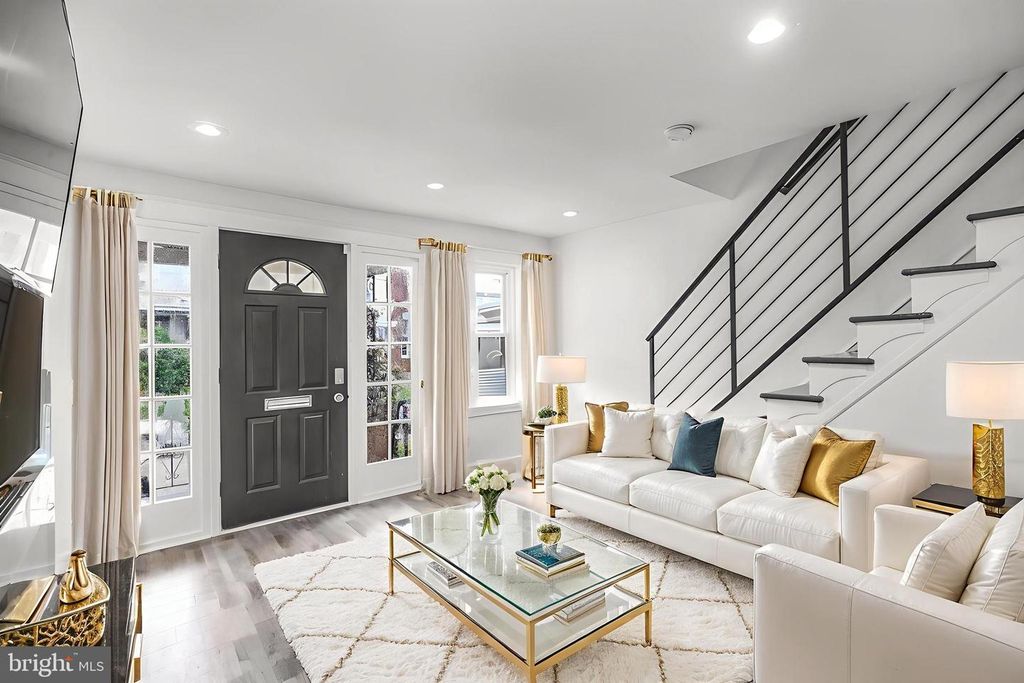 7734 TEMPLE RD, Philadelphia, PA 19150