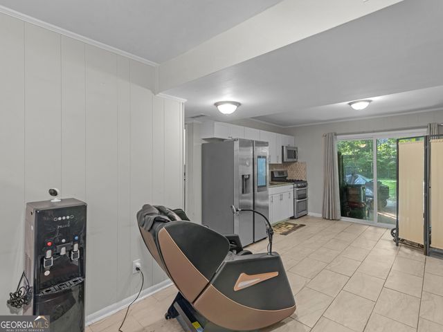 1607 Hillview Avenue, Jonesboro, GA 30236