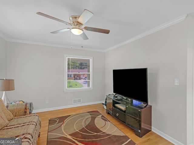 1607 Hillview Avenue, Jonesboro, GA 30236
