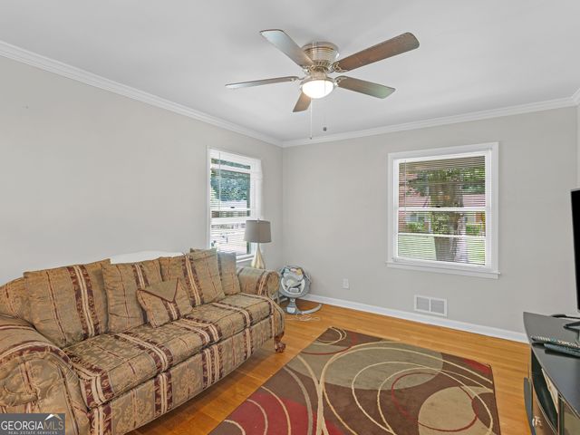 1607 Hillview Avenue, Jonesboro, GA 30236