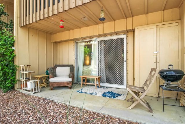 77845 California Drive D2, Palm Desert, CA 92211