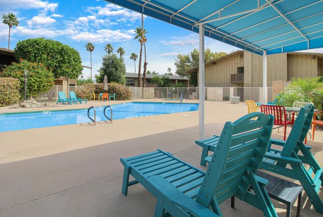 77845 California Drive D2, Palm Desert, CA 92211