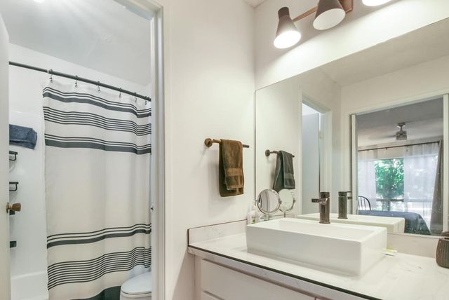 77845 California Drive D2, Palm Desert, CA 92211