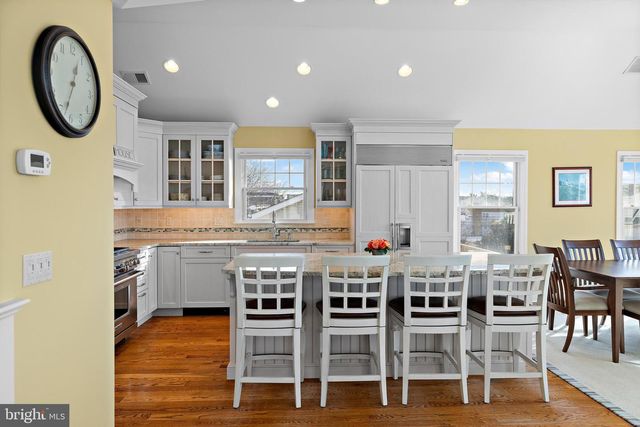 319 PELHAM AVE, Beach Haven, NJ 08008