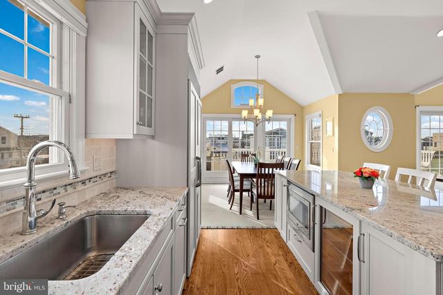 319 PELHAM AVE, Beach Haven, NJ 08008