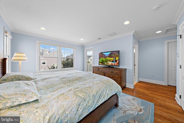 319 PELHAM AVE, Beach Haven, NJ 08008