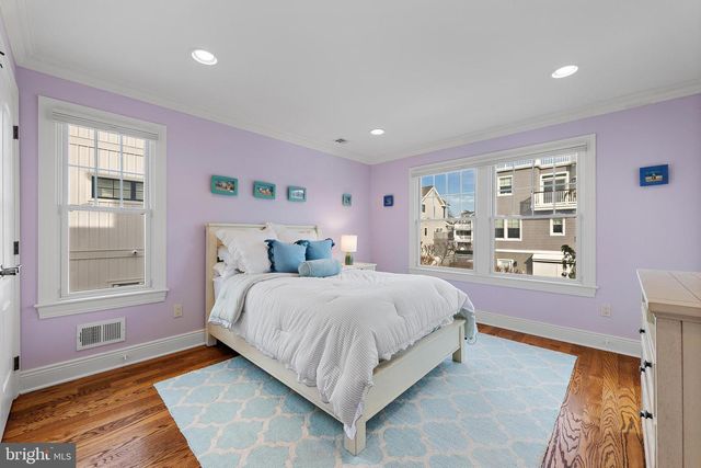 319 PELHAM AVE, Beach Haven, NJ 08008