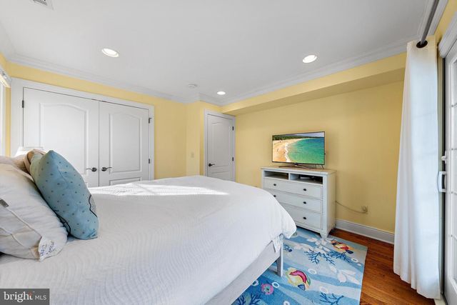 319 PELHAM AVE, Beach Haven, NJ 08008