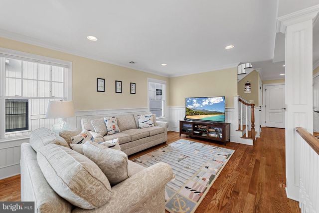 319 PELHAM AVE, Beach Haven, NJ 08008